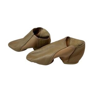 Dancing Fair Jazz Dance Slip On Shoes Girls Size 8.5